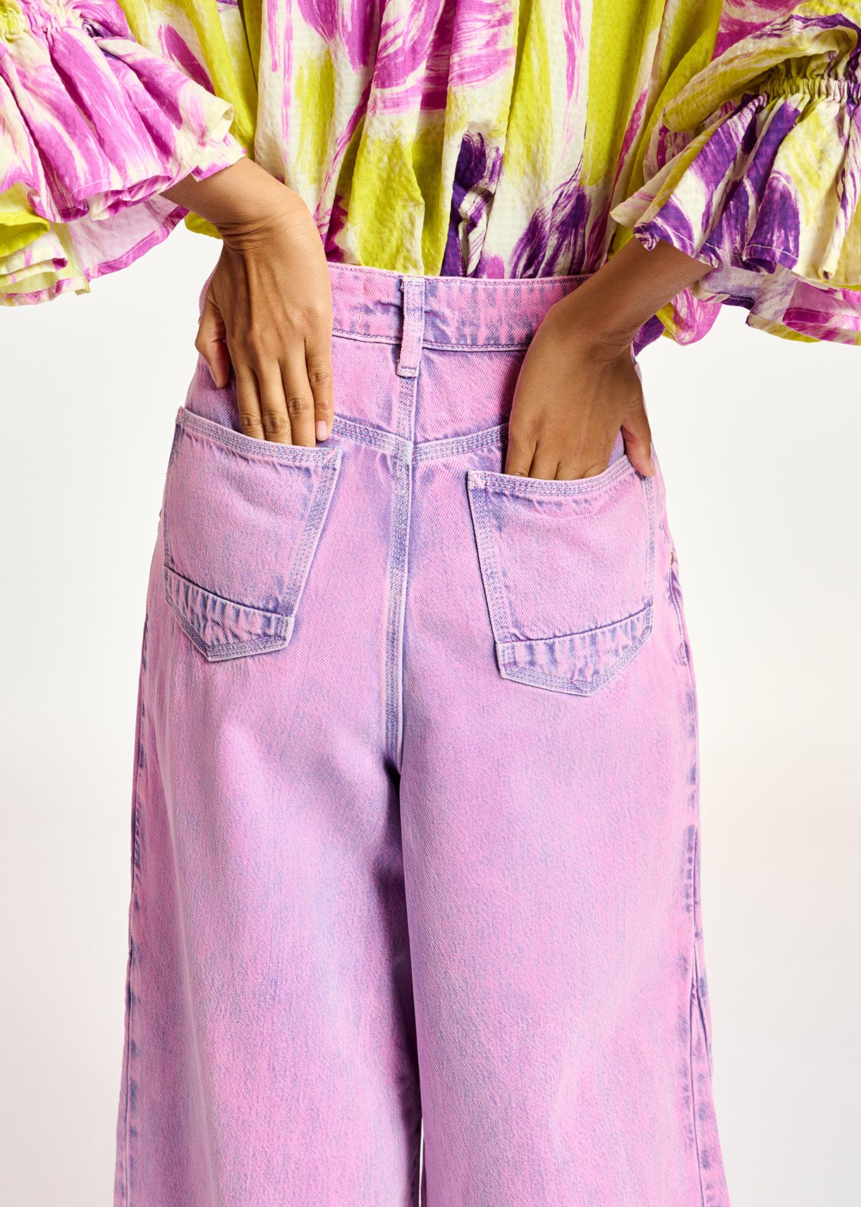 Pink overdyed wideleg jeans Essentiel Antwerp Netherlands